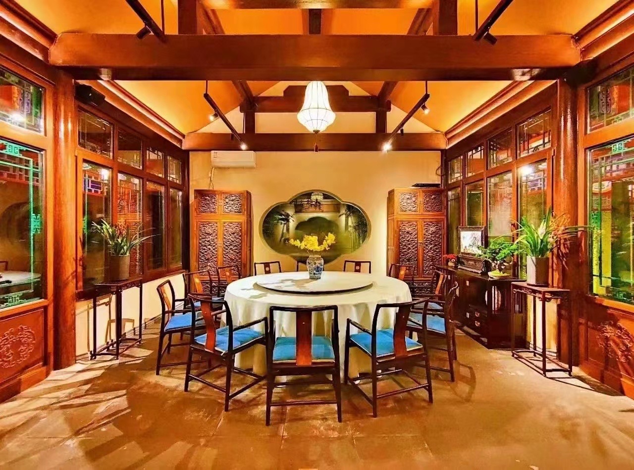 东直门簋街四合院实拍图1